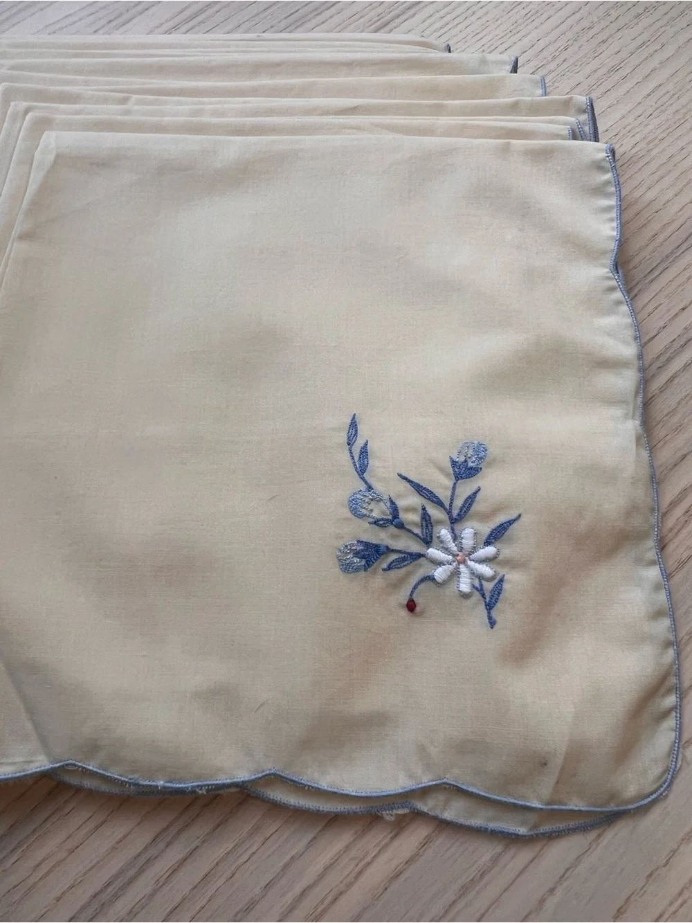 Set of 9 Vintage Embroidered Scalloped Napkins Blue Floral Wedding Table Linens